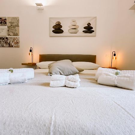Centro Storico Spina White House Appartement Pisa Buitenkant foto